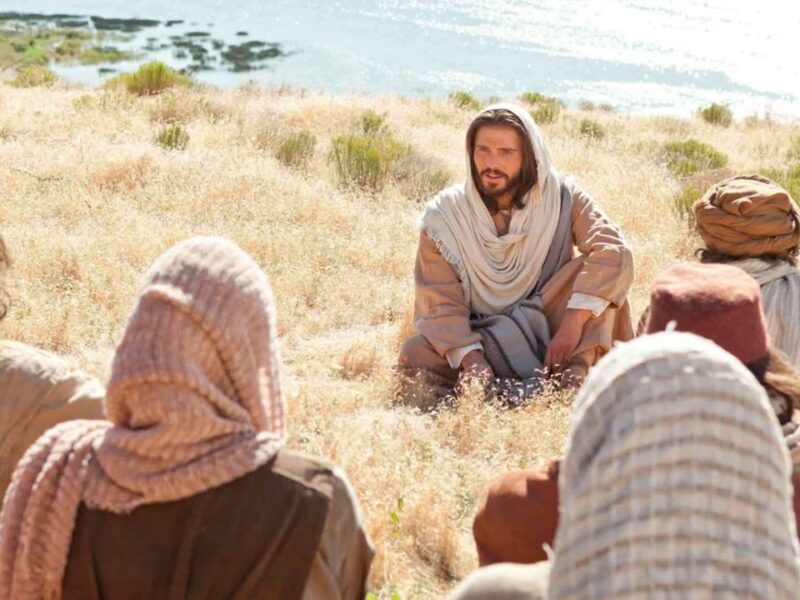 jesus_christ_teaching_sermon_mount